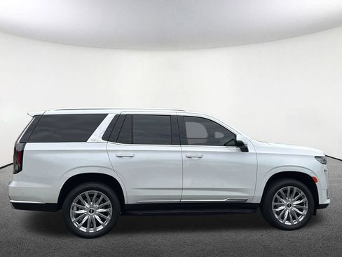 Certified 2024 Cadillac Escalade Premium Luxury AWD/4WD image 22