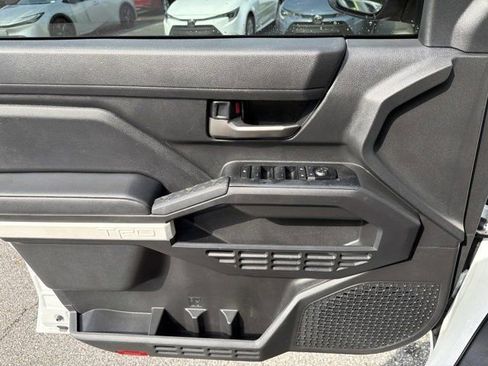 Certified 2024 Toyota Tacoma TRD Off-Road AWD/4WD image 7