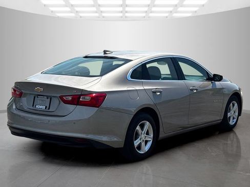 Used 2023 Chevrolet Malibu LT w/ Driver Confidence Package FWD image 7