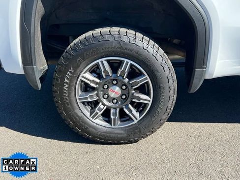 Used 2025 GMC Sierra 1500 AT4 AWD/4WD image 9