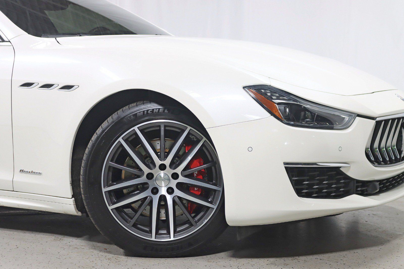 Used 2020 Maserati Ghibli S GranLusso AWD/4WD image 5