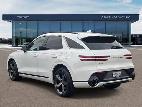 Used 2025 Genesis GV70 2.5T Sport Prestige w/ Sport Prestige Package image 2