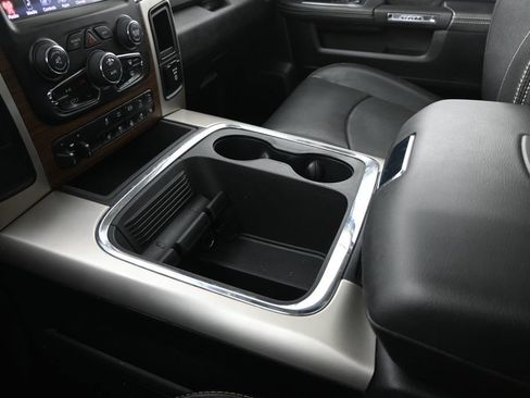Used 2016 RAM 2500 Laramie AWD/4WD image 33