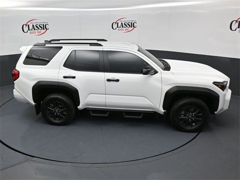 Used 2025 Toyota 4Runner SR5 image 22