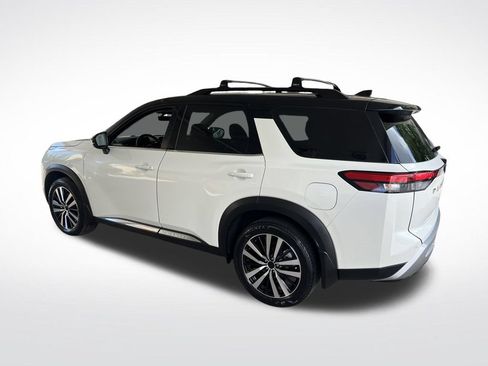 Certified 2024 Nissan Pathfinder Platinum AWD/4WD image 50