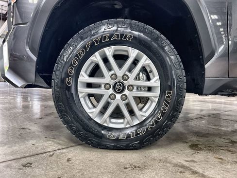 Used 2025 Toyota Tundra SR5 w/ SR5 Convenience Package AWD/4WD image 12