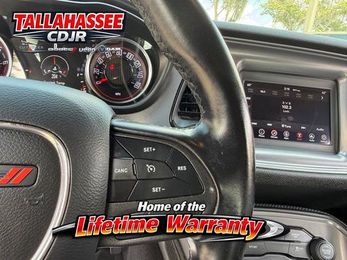 Used 2023 Dodge Challenger SXT RWD image 15