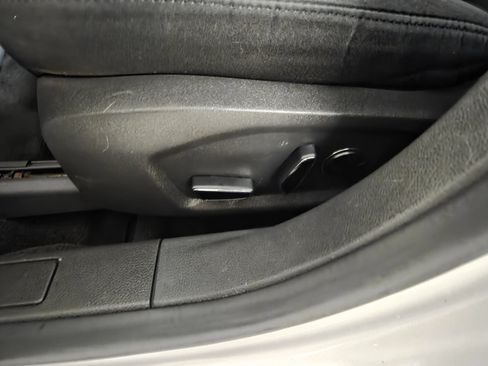 Used 2013 Ford Fusion SE FWD image 15