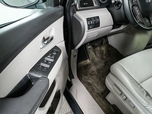 Used 2014 Honda Odyssey EX-L image 12