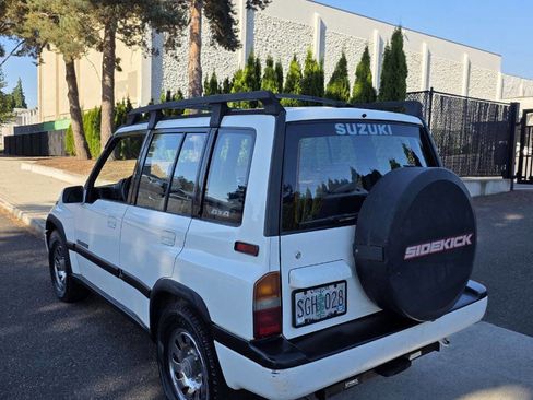 Used 1992 Suzuki Sidekick JLX image 8