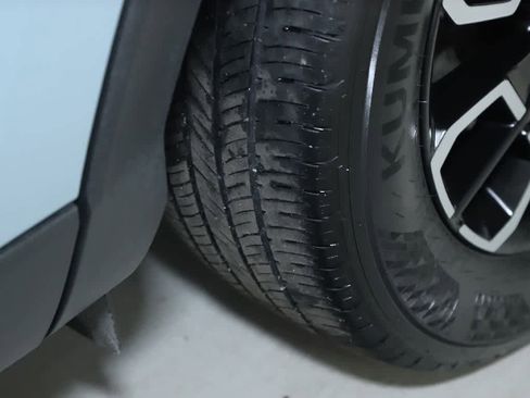 Used 2022 Hyundai Santa Cruz SEL image 36