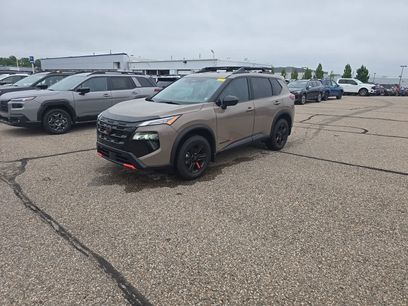 Used 2025 Nissan Rogue SV