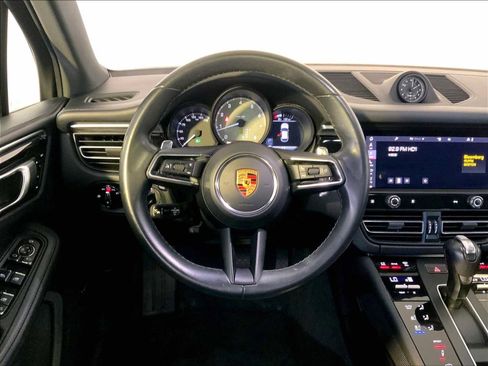 Certified 2023 Porsche Macan S AWD/4WD image 15