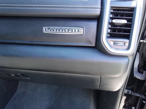 Used 2023 RAM 1500 Laramie AWD/4WD image 41