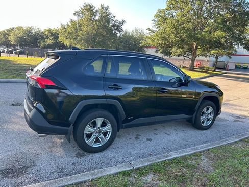 Used 2025 Toyota RAV4 LE image 5