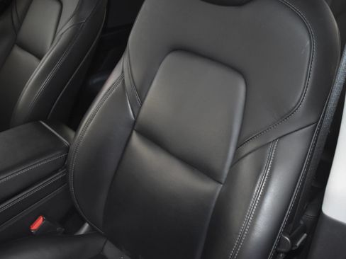 Used 2021 Tesla Model Y Performance AWD/4WD image 15
