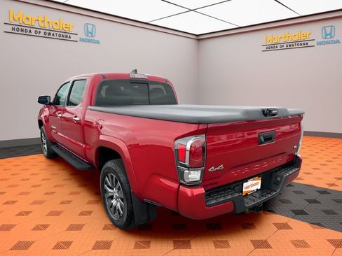 Used 2022 Toyota Tacoma Limited AWD/4WD image 3