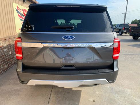 Used 2020 Ford Expedition XLT w/ Equipment Group 202A RWD image 19