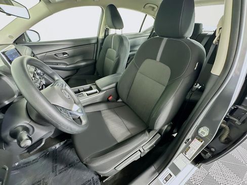 Used 2025 Nissan Sentra SV FWD image 30
