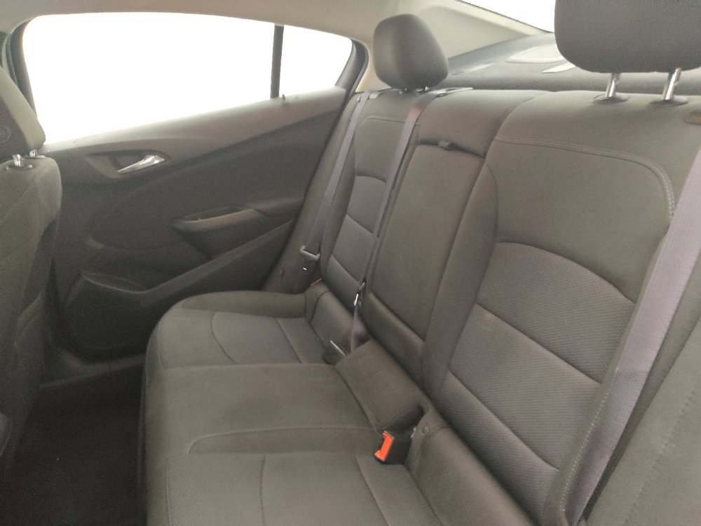 Used 2016 Chevrolet Cruze LT w/ Sun And Sound Package FWD image 18
