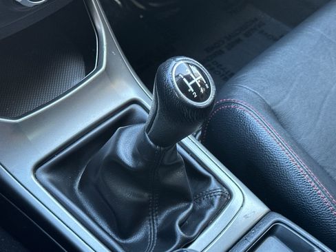 Used 2011 Subaru Impreza WRX Premium image 32