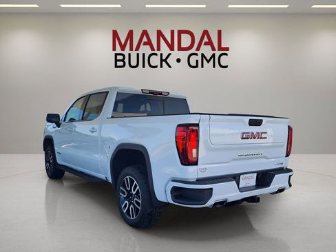 Used 2022 GMC Sierra 1500 AT4 w/ AT4 Premium Package image 8