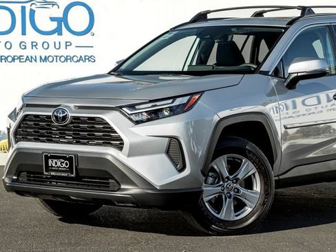 Used 2025 Toyota RAV4 XLE w/ Convenience Package FWD image 2