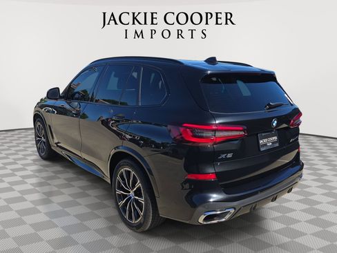 Used 2022 BMW X5 xDrive40i w/ M Sport Package AWD/4WD image 7