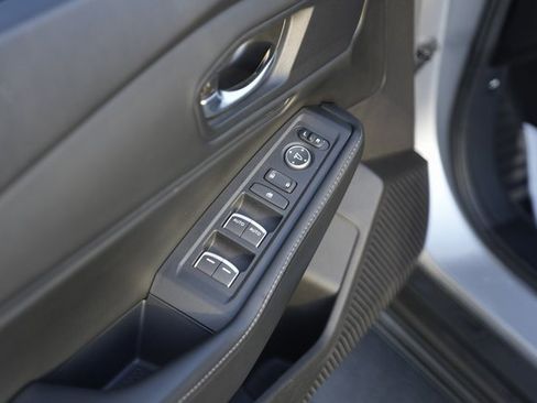 Used 2023 Honda Accord Sport image 29