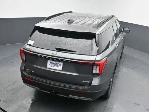 New 2026 Ford Explorer Active w/ Active Comfort Package image 22