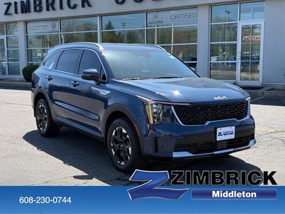 Used 2025 Kia Sorento S