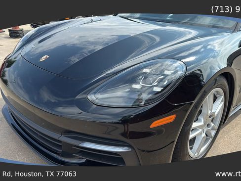 Used 2017 Porsche Panamera image 13