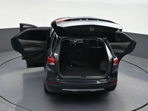 Used 2023 Chevrolet Equinox LT FWD image 35