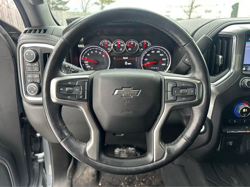 Used 2019 Chevrolet Silverado 1500 LT Trail Boss w/ Convenience Package image 11