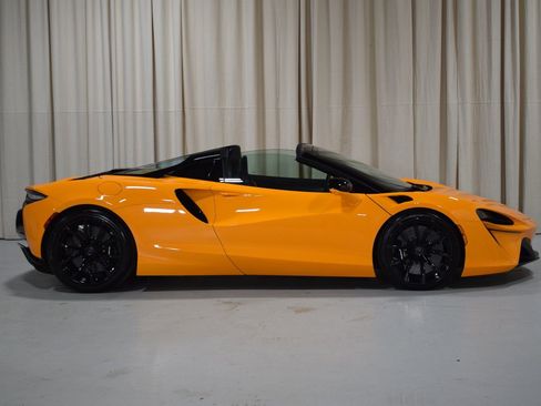 New 2026 McLaren Artura Spider RWD image 15