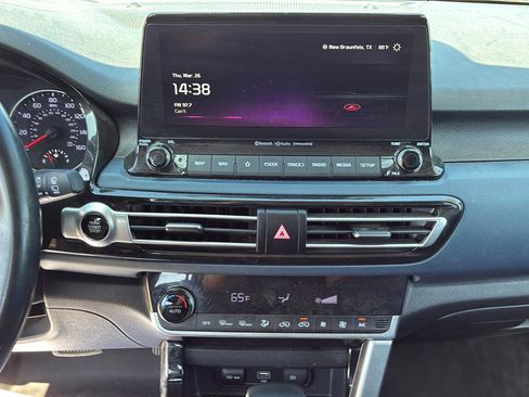 Certified 2023 Kia Seltos S w/ Navigation Package FWD image 29
