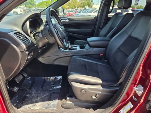 Used 2021 Jeep Grand Cherokee Laredo X RWD image 5
