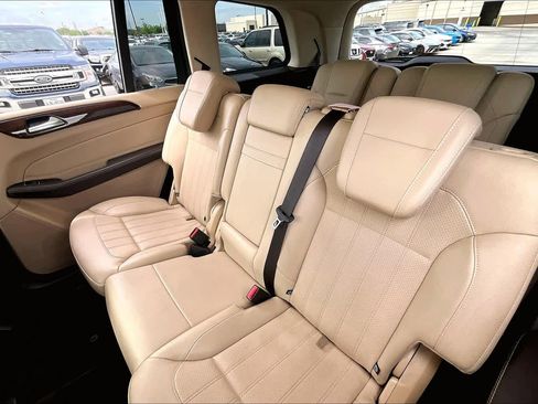 Used 2018 Mercedes-Benz GLS 450 4MATIC image 20