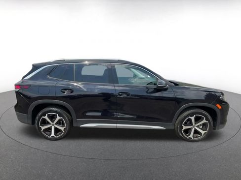 Used 2026 Volkswagen Tiguan SE AWD/4WD image 16