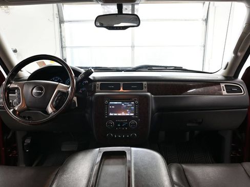 Used 2014 GMC Sierra 2500 Denali w/ Snow Plow Prep Package AWD/4WD image 26