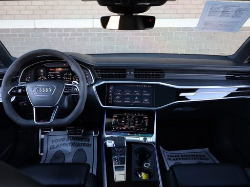 Used 2022 Audi RS 7 Sportback w/ RS 7 Executive Package image 29