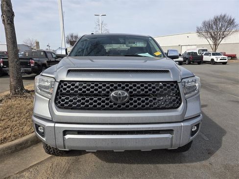 Used 2018 Toyota Tundra Platinum image 2