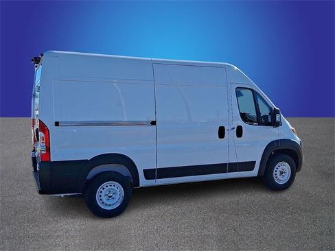 Used 2024 RAM ProMaster 2500 w/ Safety Group image 5