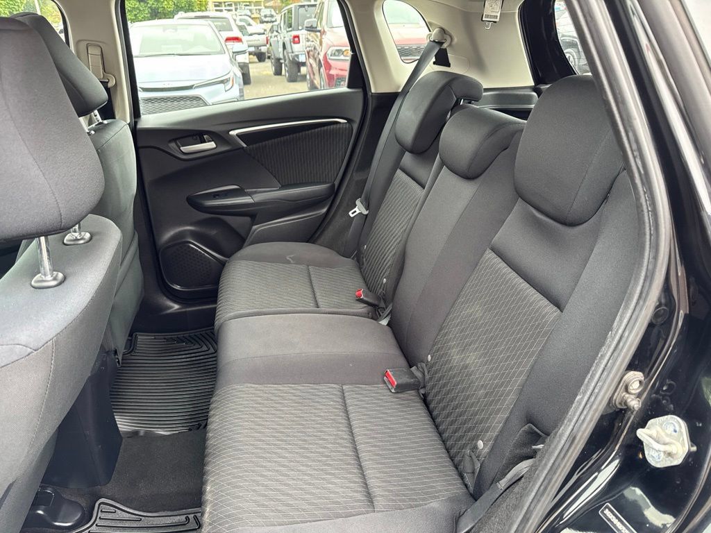 Used 2019 Honda Fit EX image 7
