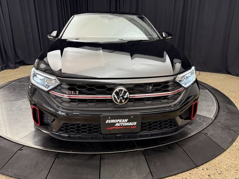Used 2024 Volkswagen Jetta GLI Autobahn w/ GLI Black Package image 10