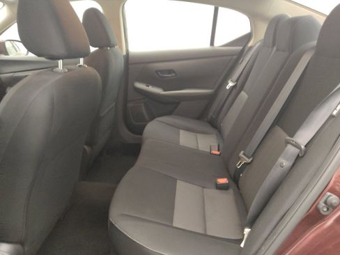 Used 2025 Nissan Sentra SV FWD image 18