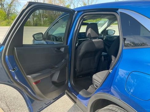 Used 2023 Ford Escape Active w/ Tech Pack #1 AWD/4WD image 16