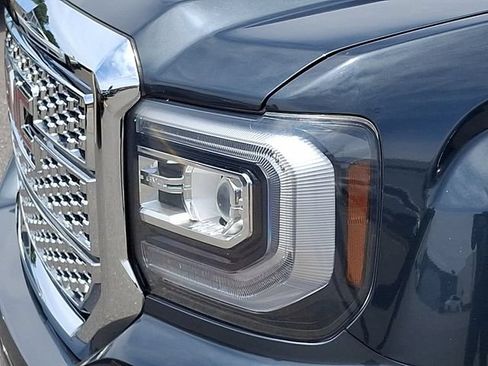 Used 2017 GMC Sierra 1500 Denali AWD/4WD image 27
