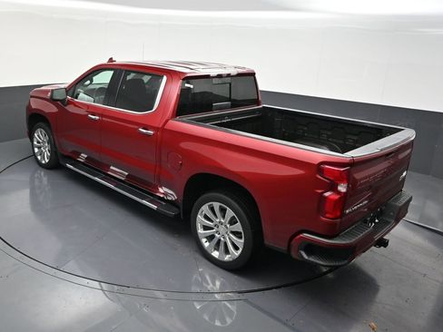 Used 2020 Chevrolet Silverado 1500 High Country w/ Technology Package image 17