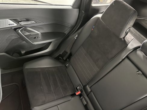 Certified 2025 BMW X1 xDrive28i w/ M Sport Package image 12